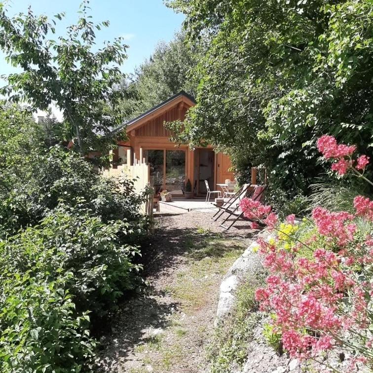 Petit Chalet Neuf Independant 2 Pers "La Cabane De Jean " Briancon  Exterior photo
