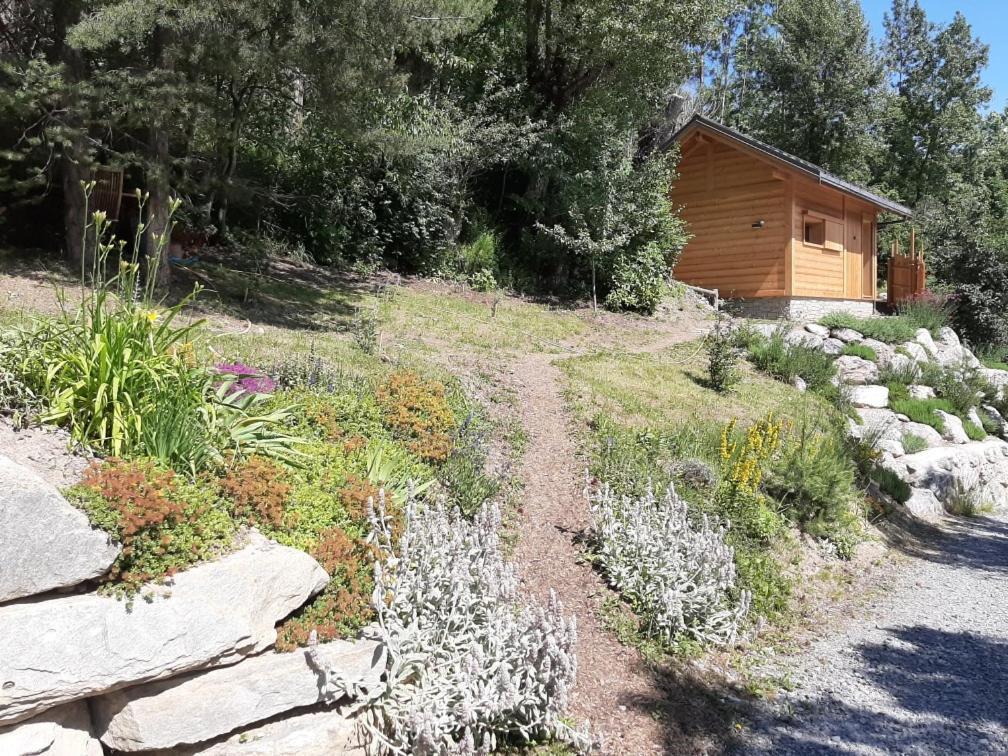 Petit Chalet Neuf Independant 2 Pers "La Cabane De Jean " Briancon  Exterior photo