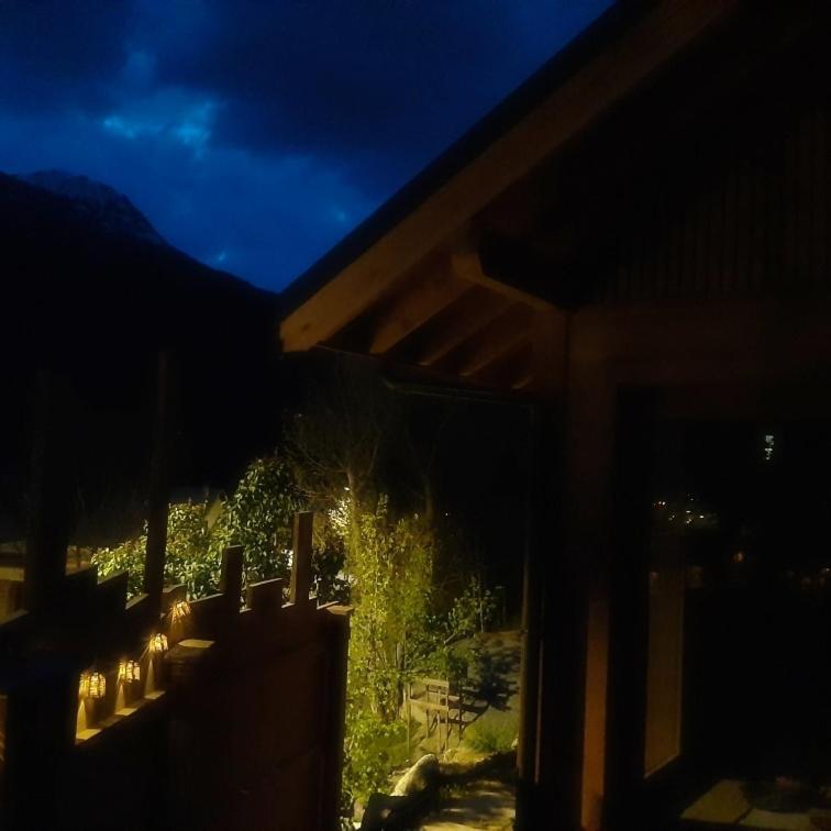 Petit Chalet Neuf Independant 2 Pers "La Cabane De Jean " Briancon  Exterior photo