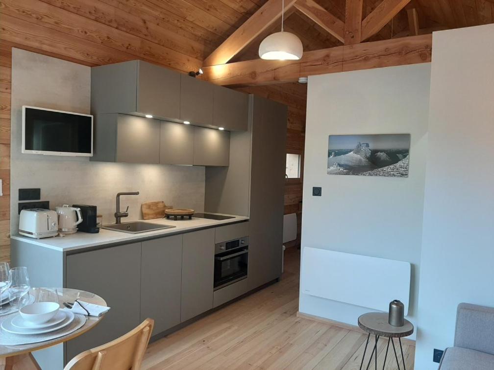 Petit Chalet Neuf Independant 2 Pers "La Cabane De Jean " Briancon  Exterior photo